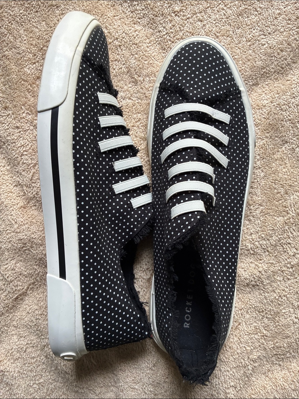 Rocket Dog 11 Black and White Polka Dot Slip-On Flats